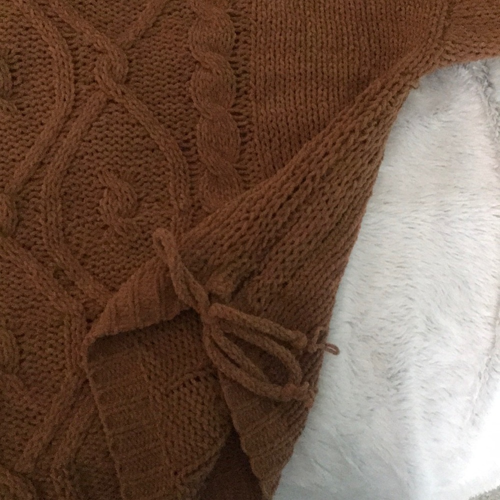 Sweater! - Picture 3 of 6